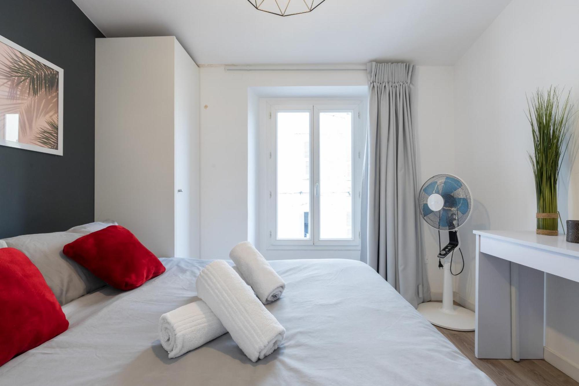 Magenta Square Central 1 Bdr With Ac 尼斯 外观 照片