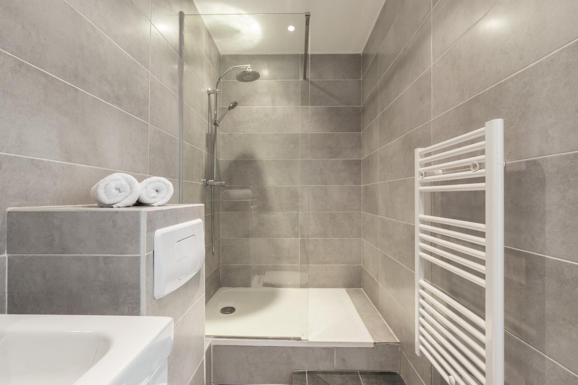 Magenta Square Central 1 Bdr With Ac 尼斯 外观 照片